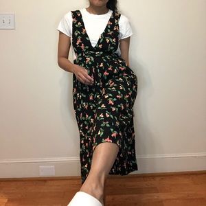 Size 4 Black/Cherry Dress